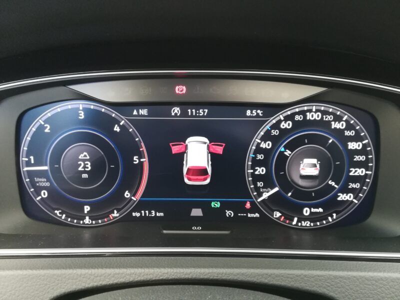 VOLKSWAGEN Golf Variant R-Line Sport 2.0 TDI 150cv DSG