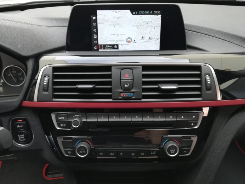 BMW Serie 3 318d Touring Sport Line 2.0 150cv