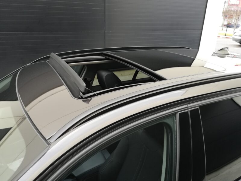 BMW Serie 3 318d Touring Sport Line 2.0 150 cv