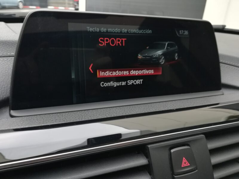 BMW Serie 3 318d Touring Sport Line 2.0 150 cv