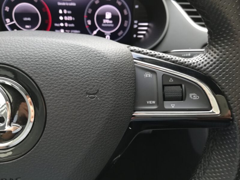 SKODA Octavia Combi Ambition 1.6 TDI 115 cv