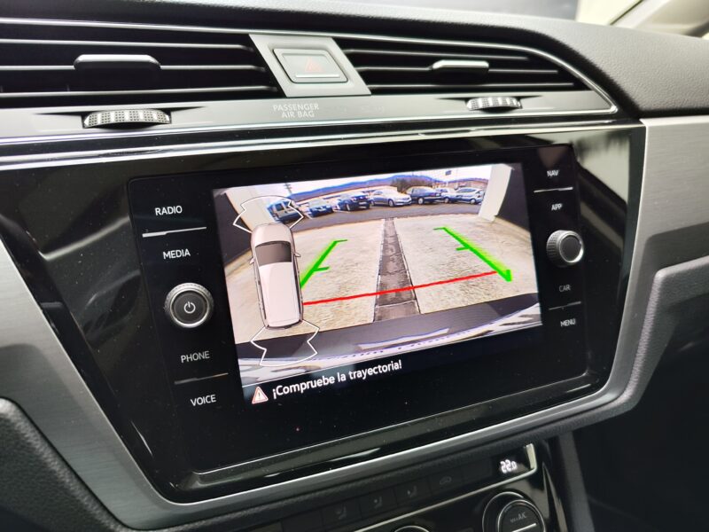VOLKSWAGEN Touran Advance 2.0 TDI 115 CV