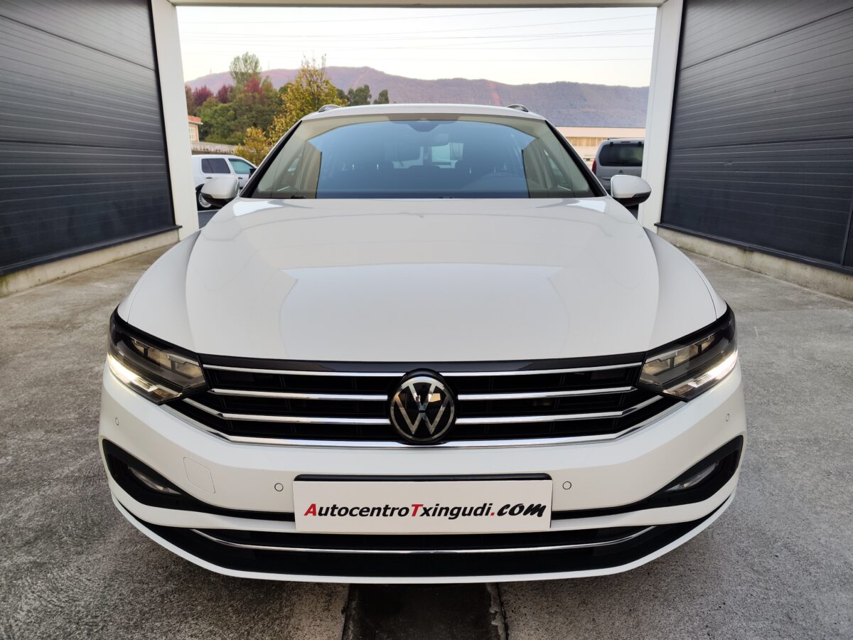 VOLKSWAGEN Passat Variant EXECUTIVE 2.0 TDI 150 CV