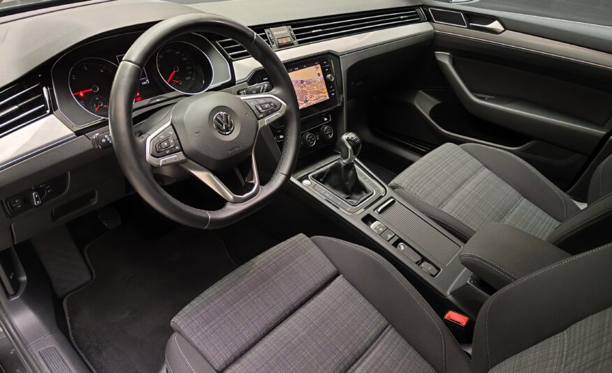 VOLKSWAGEN Passat Variant EXECUTIVE 2.0 TDI 150 CV