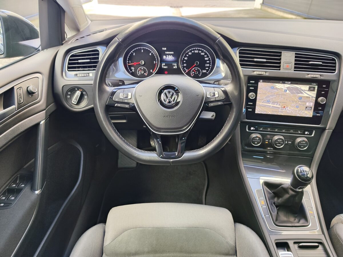 VOLKSWAGEN Golf Variant Advance 1.6 TDI 115 CV