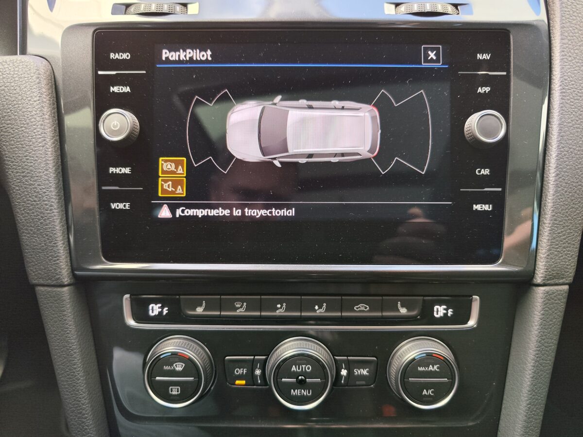 VOLKSWAGEN Golf Variant Advance 1.6 TDI 115 CV