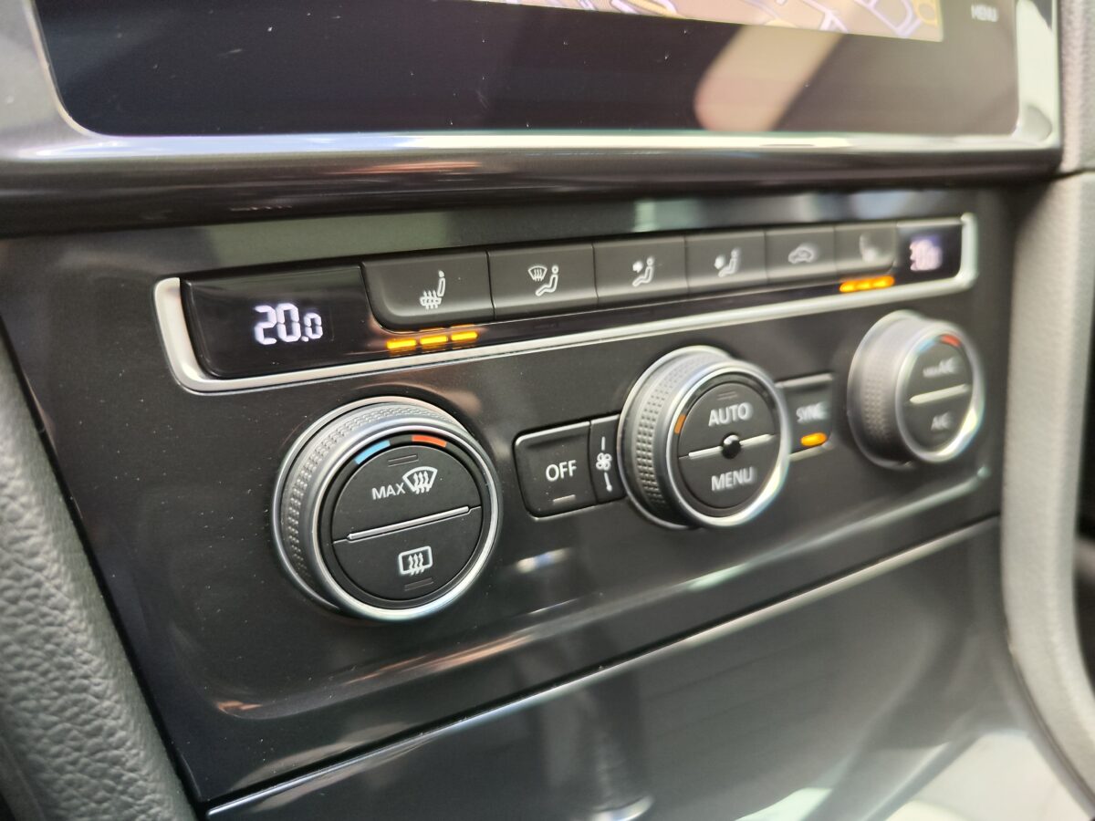 VOLKSWAGEN Golf Variant Advance 1.6 TDI 115 CV