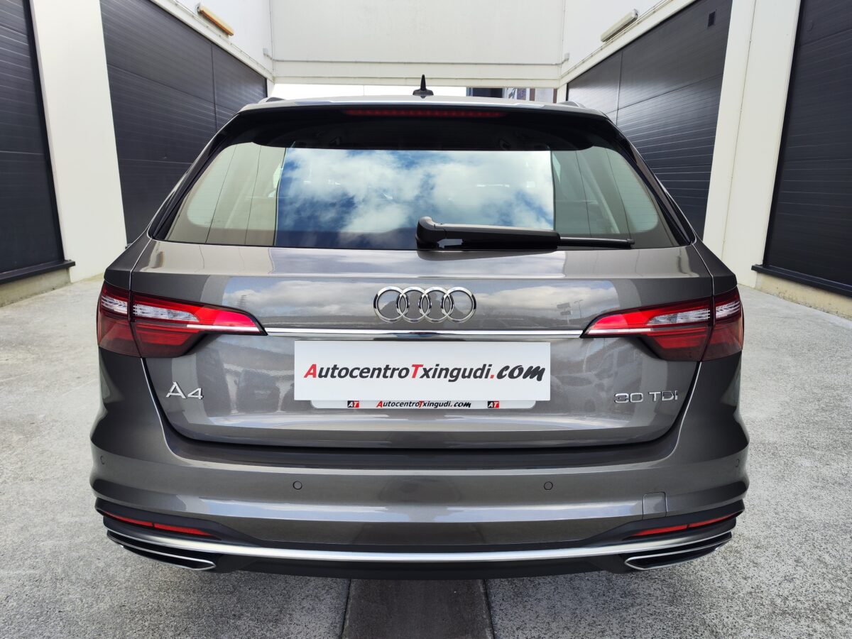 AUDI A4 AVANT Advanced 30 TDI Stronic 136 CV