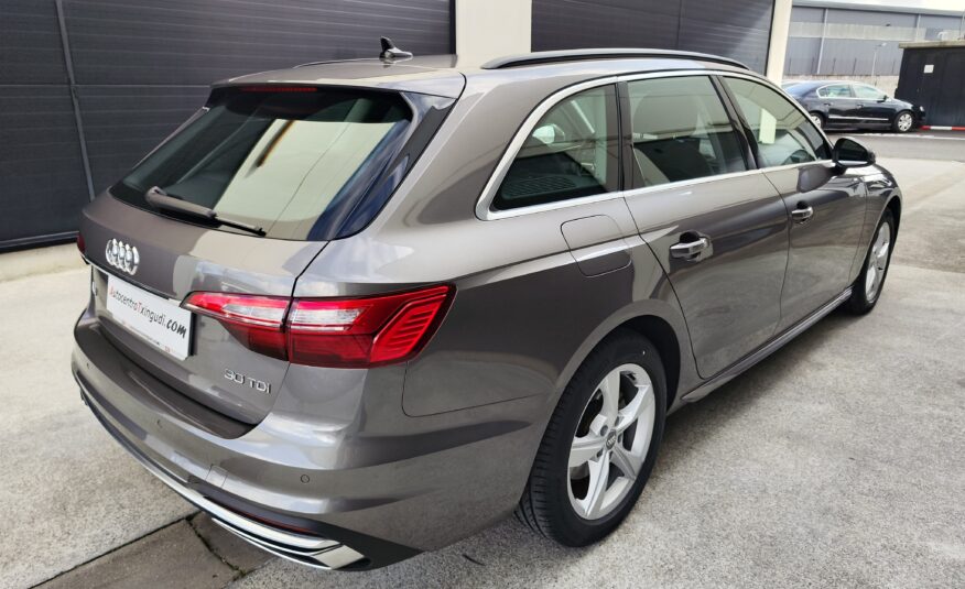 AUDI A4 AVANT Advanced 30 TDI Stronic 136 CV