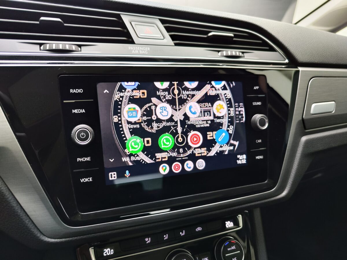 VOLKSWAGEN Touran Advance 2.0 TDI 150 CV DSG