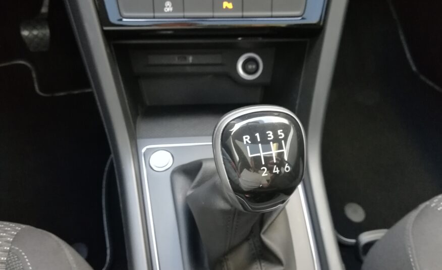 VOLKSWAGEN Touran Advance 2.0 TDI 150 CV