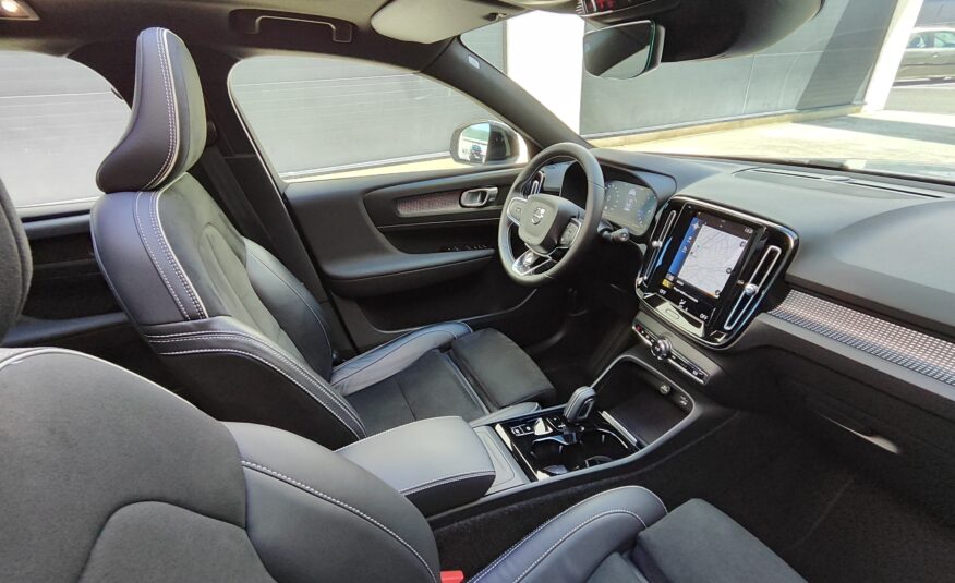 Volvo XC 40 R DESIGN T3 AT8 165CV