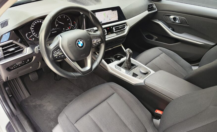 BMW Serie 3 318d Touring 2.0 d 150 CV