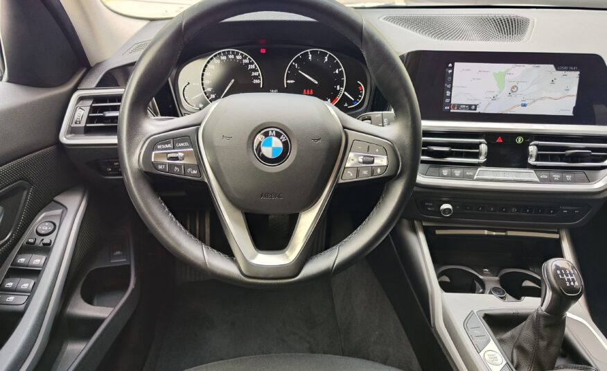 BMW Serie 3 318d Touring 2.0 d 150 CV