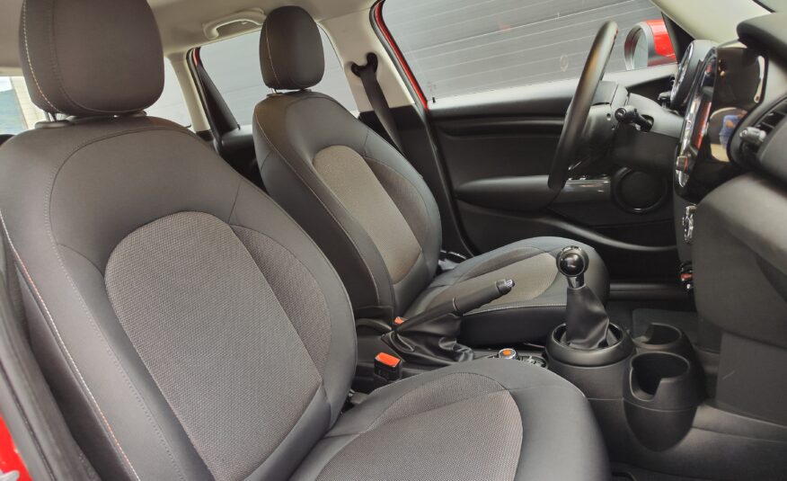 MINI MINI ONE 5 PUERTAS 1.5 i 100 CV