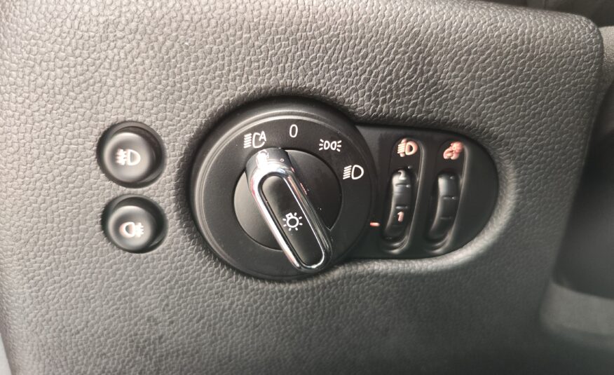 MINI MINI ONE 5 PUERTAS 1.5 i 100 CV
