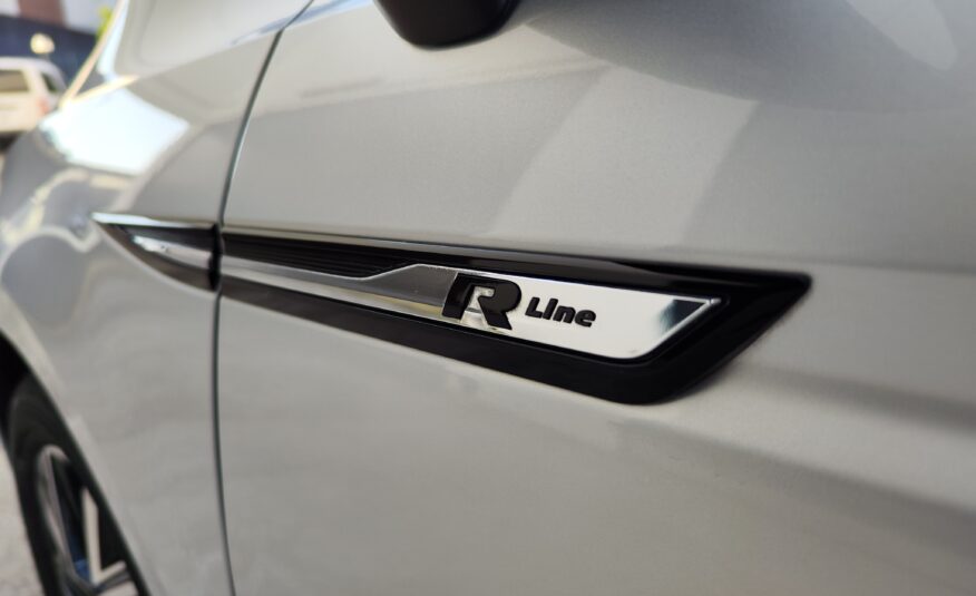 VOLKSWAGEN Touran Sport R-Line 2.0 TDI 150 CV DSG