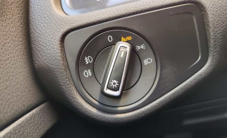 VOLKSWAGEN Golf Variant Advance 2.0 TDI 150 CV DSG