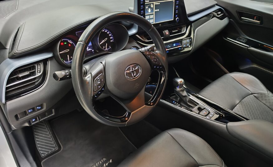 TOYOTA C-HR DYNAMIC 2.0 180H