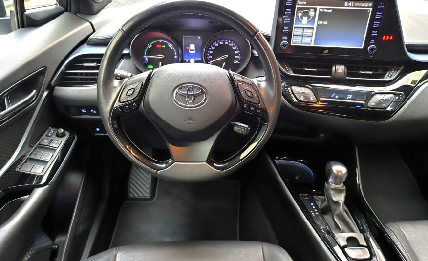 TOYOTA C-HR DYNAMIC 2.0 180H