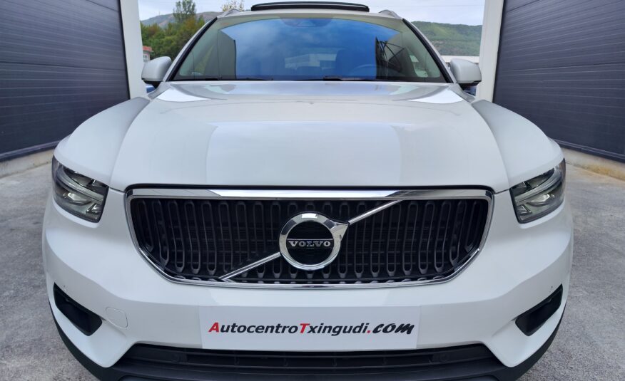 Volvo XC 40 T4 MOMENTUM 2.0 190 CV