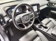 Volvo XC 40 T4 MOMENTUM 2.0 190 CV