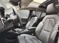 Volvo XC 40 T4 MOMENTUM 2.0 190 CV