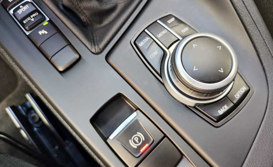 BMW X1 sDRIVE18 ADVANTAGE AUTO 136CV