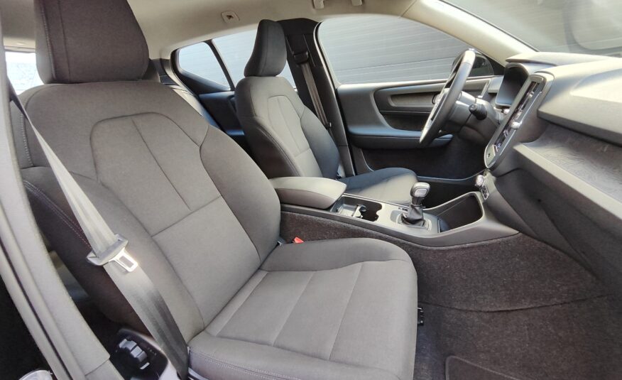 Volvo XC 40 ESSENTIAL T2 129CV