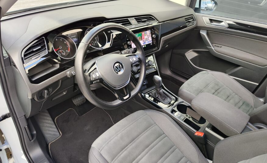 VOLKSWAGEN Touran Sport R-line 1.5 TSI 150 CV DSG