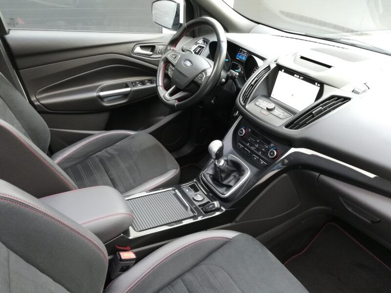 FORD Kuga ST LINE 1.5 EcoBosst 150 CV