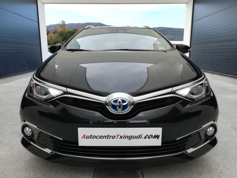 TOYOTA AURIS 1.8 140H Advance Touring Sports