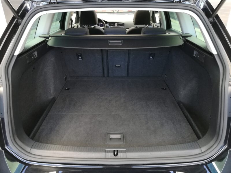 VOLKSWAGEN Golf Variant R-Line SPORT 1.6 TDI 115 CV