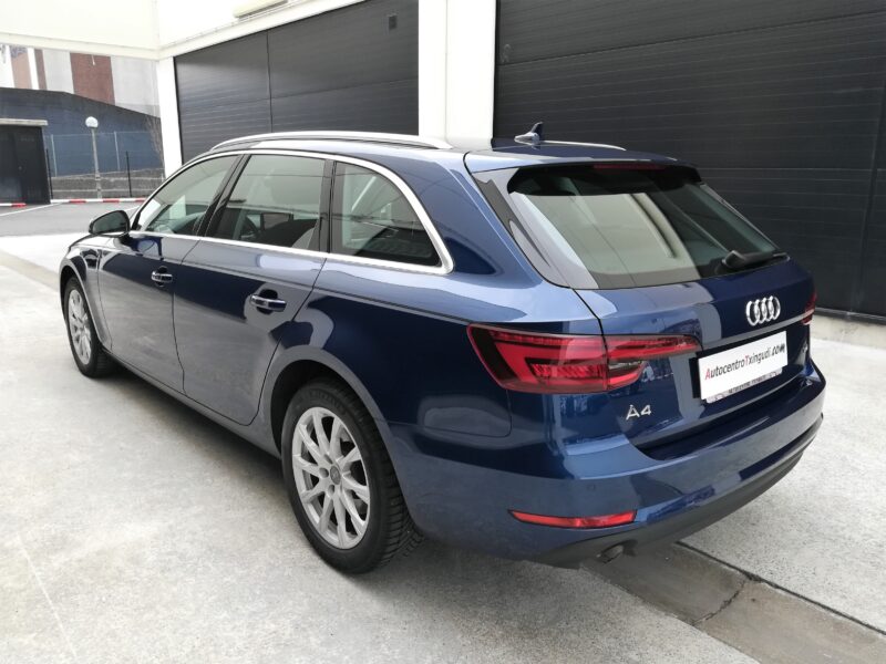 AUDI A4 Avant Basis 2.0 TDI 150 CV