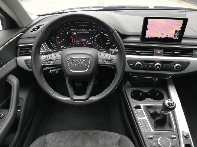 AUDI A4 Avant Basis 2.0 TDI 150 CV