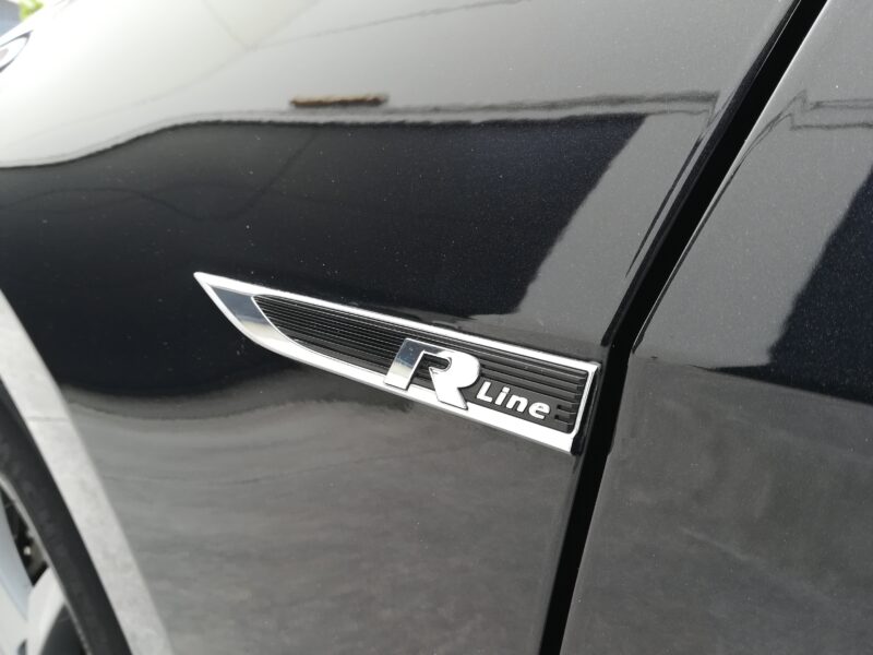 VOLKSWAGEN Golf Variant R-Line SPORT 1.6 TDI 115 CV