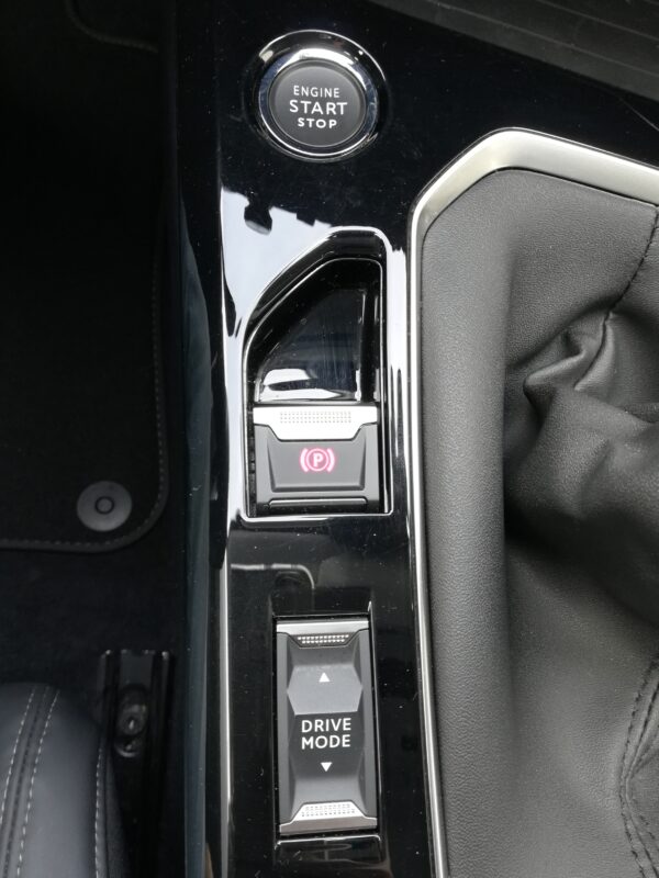 PEUGEOT 508 SW Allure 1.5 Blue HDI 130 CV