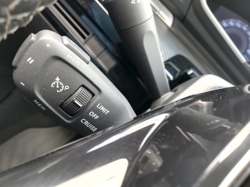 PEUGEOT 508 SW Allure 1.5 Blue HDI 130 CV