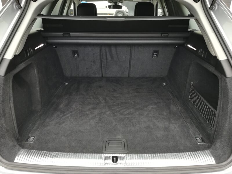 AUDI A4 Avant S line Sport Edition 2.0TDI 150 CV