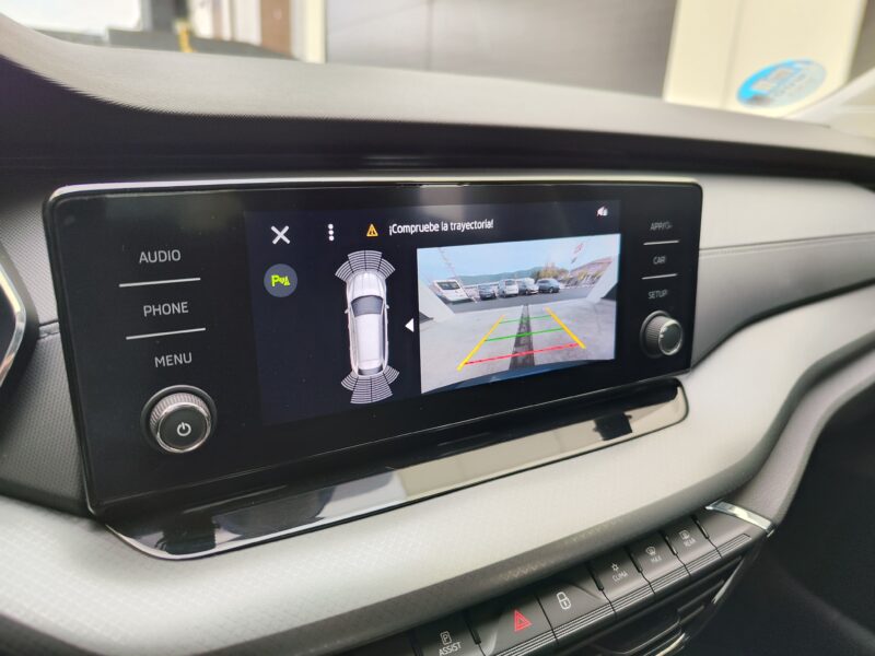 SKODA Octavia Combi Ambition 1.5 TSI m-HEV DSG 150 CV