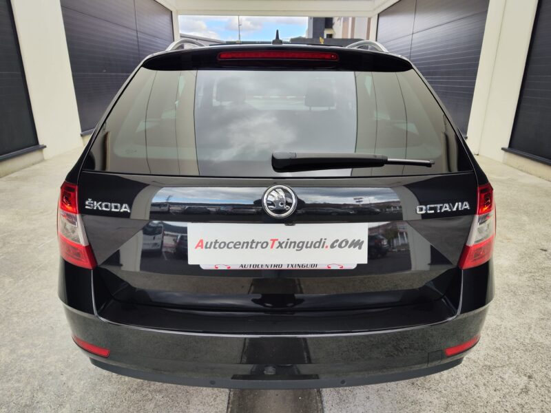 SKODA Octavia Combi Style DSG 2.0 TDI 150 CV