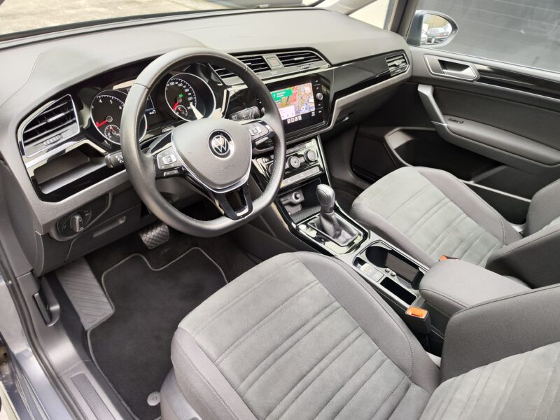 VOLKSWAGEN Touran Sport R-line 1.5 TSI 150 CV DSG