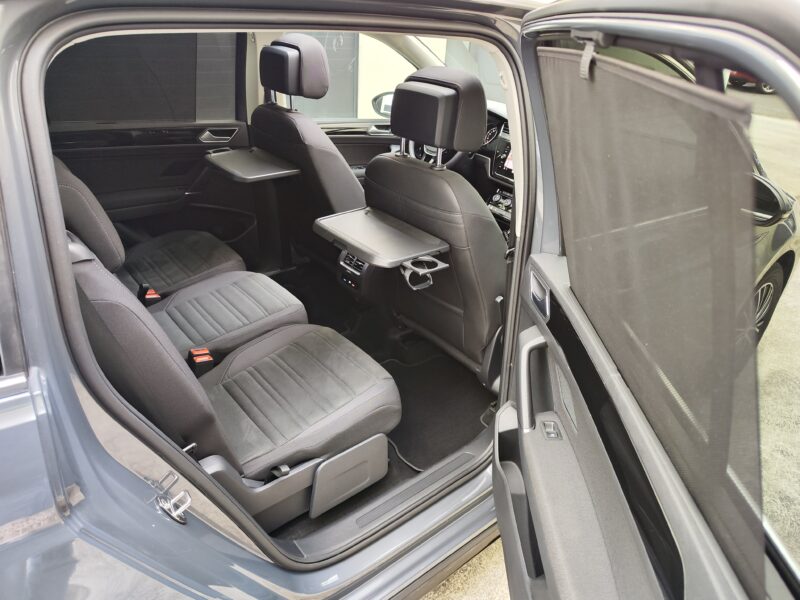 VOLKSWAGEN Touran Sport R-line 1.5 TSI 150 CV DSG