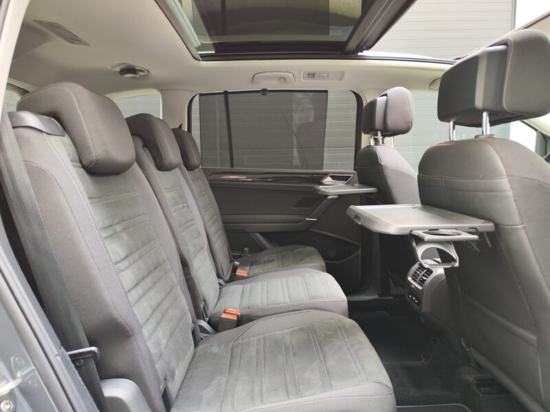 VOLKSWAGEN Touran Sport R-line 1.5 TSI 150 CV DSG