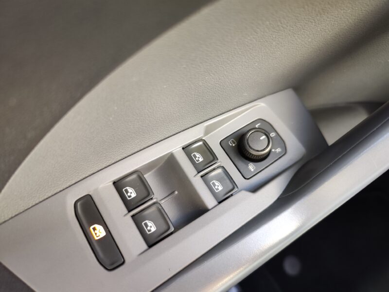 VOLKSWAGEN T-CROSS Advance 1.0 TSI 110 CV