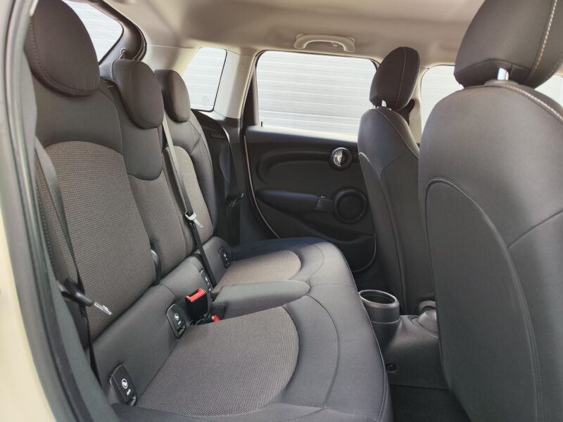 MINI ONE 5 PUERTAS 1.5 i 102 CV