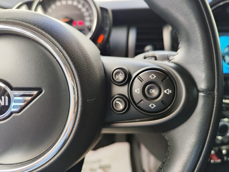 MINI ONE 5 PUERTAS 1.5 i 102 CV