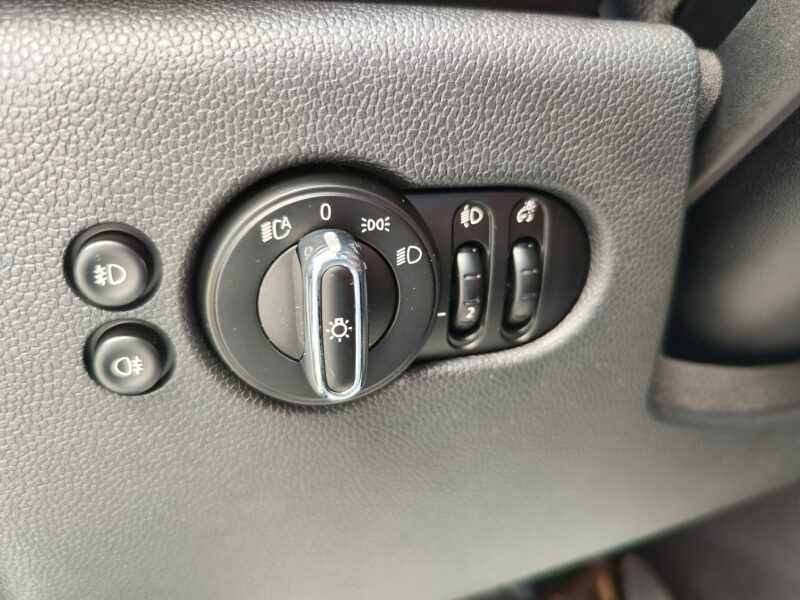 MINI ONE 5 PUERTAS 1.5 i 102 CV