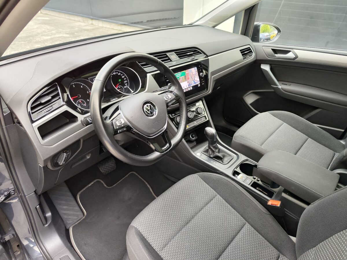 VOLKSWAGEN Touran Advance 2.0 TDI 150 CV DSG