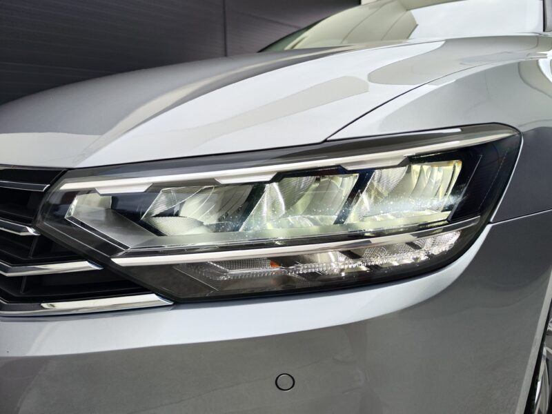 VOLKSWAGEN Passat Variant EXECUTIVE 2.0 TDI 150 CV DSG